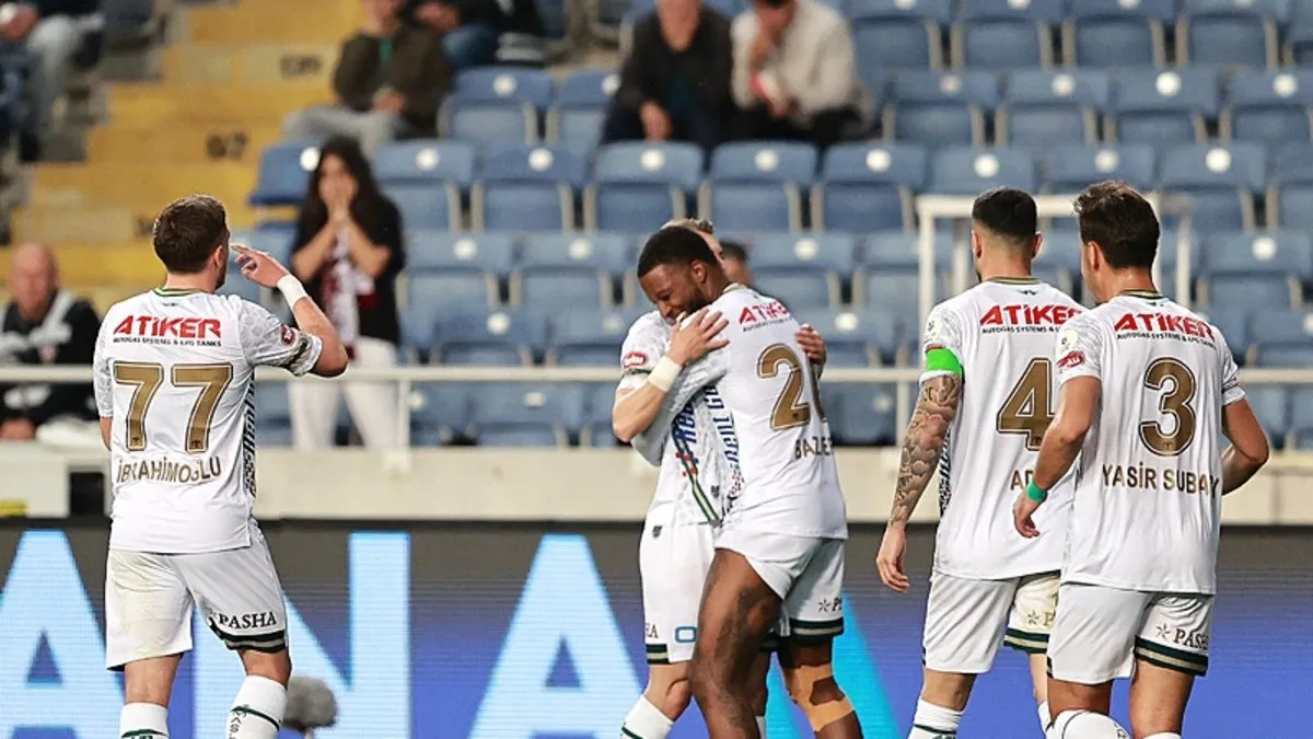 Konyaspor, Hatayspor karşısında geriden gelip kazandı!